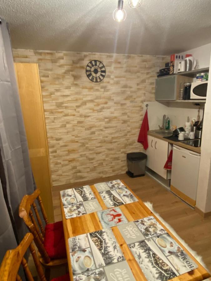 Chaleureux Appartement Renove Ambiance Chalet Praz-sur-Arly Ngoại thất bức ảnh